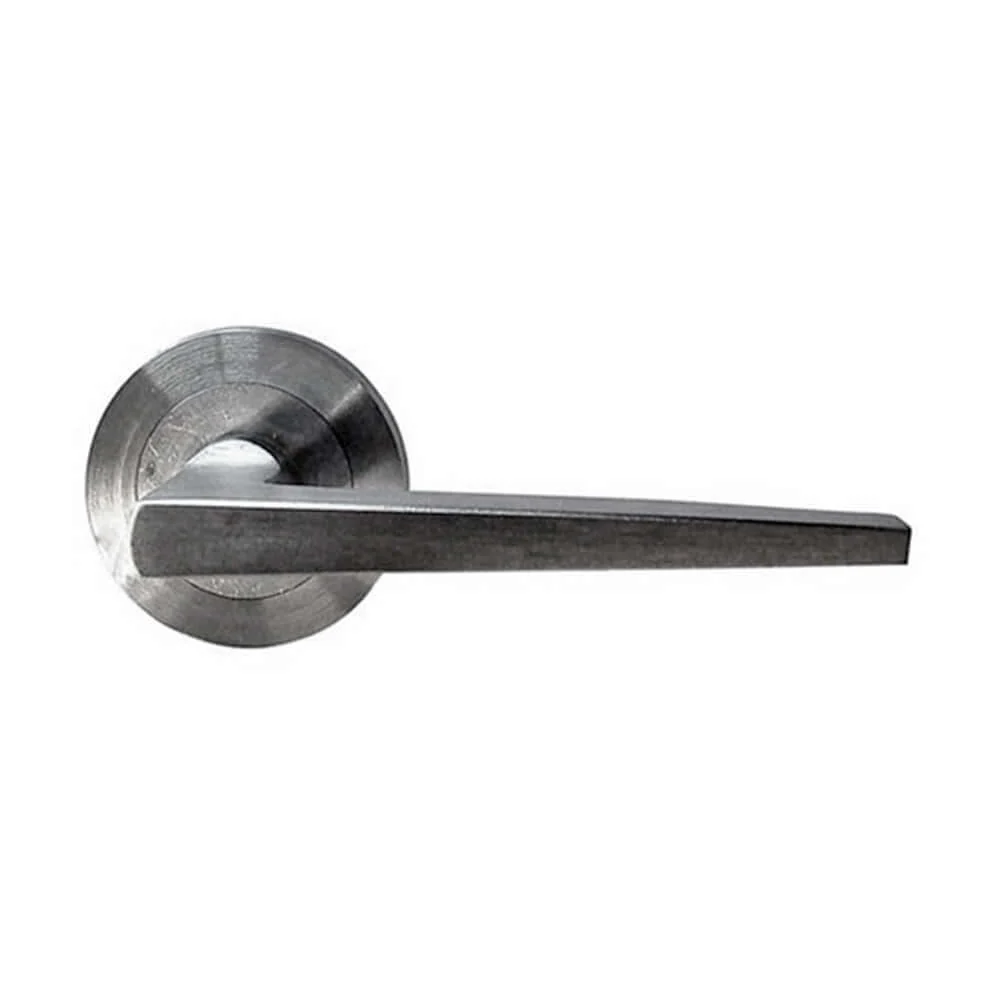 Bastone Lever Handle