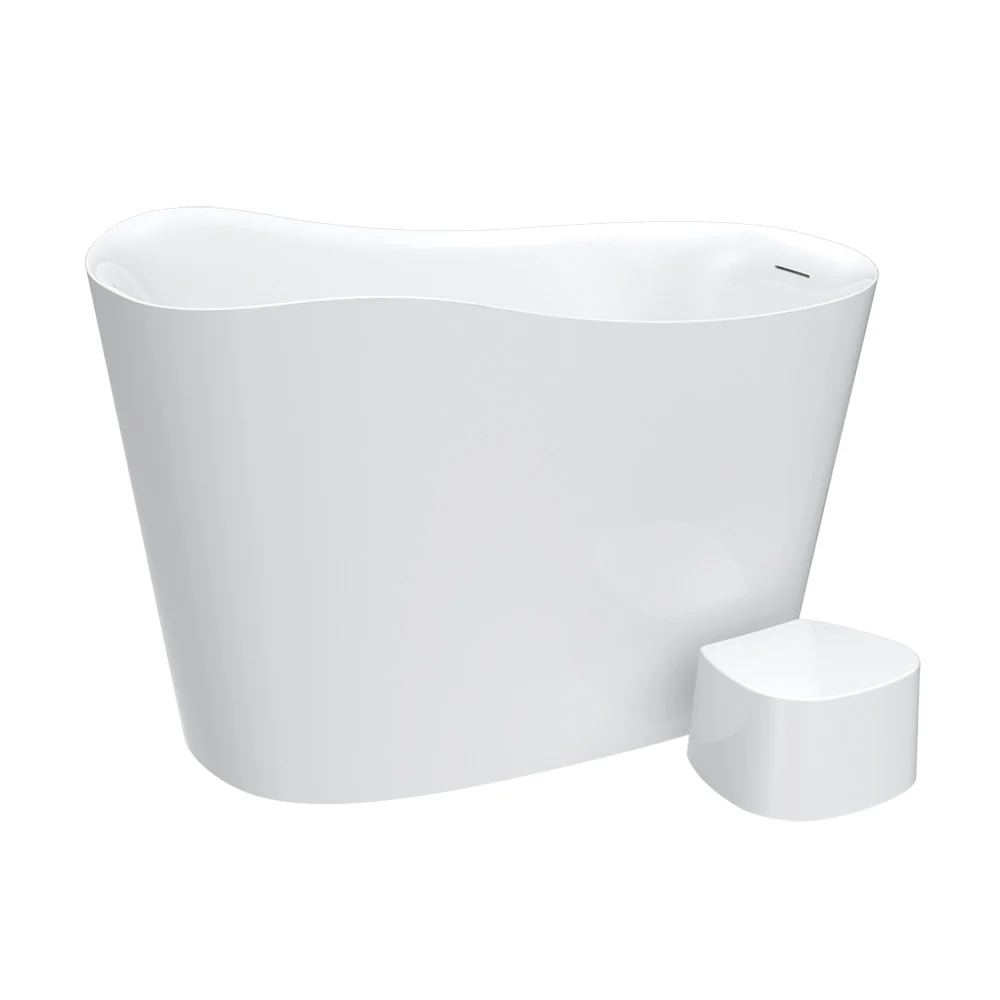 Soak Freestanding Bath with Overflow and Step
