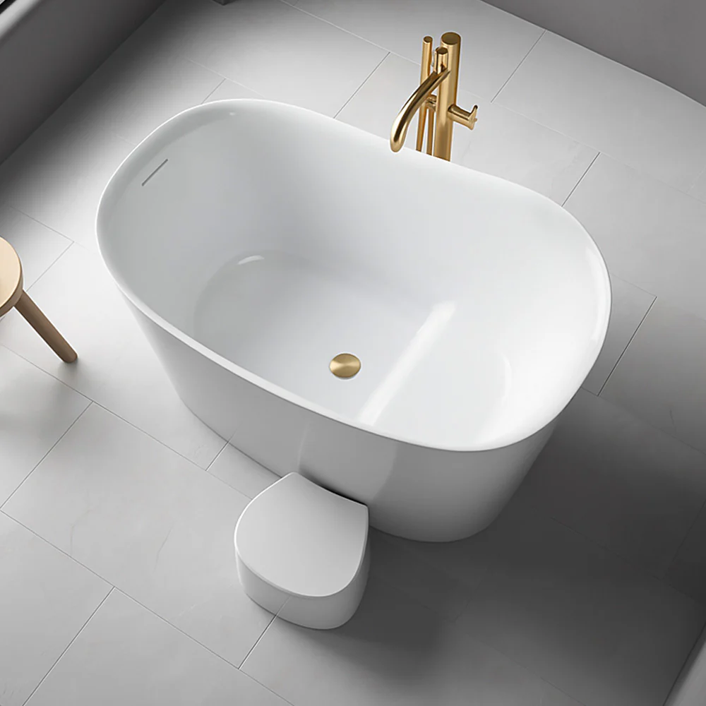 Soak Freestanding Bath with Overflow and Step - Image 4